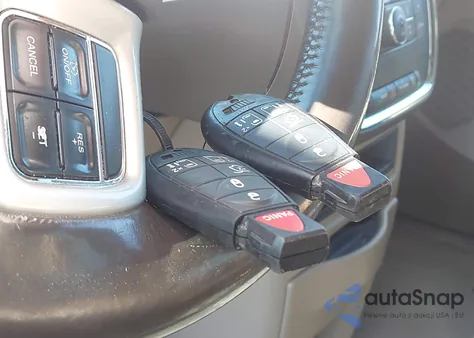 2015 Chrysler Town & Country Touring from USA, damaged, VIN 2C4RC1BG7FR729903